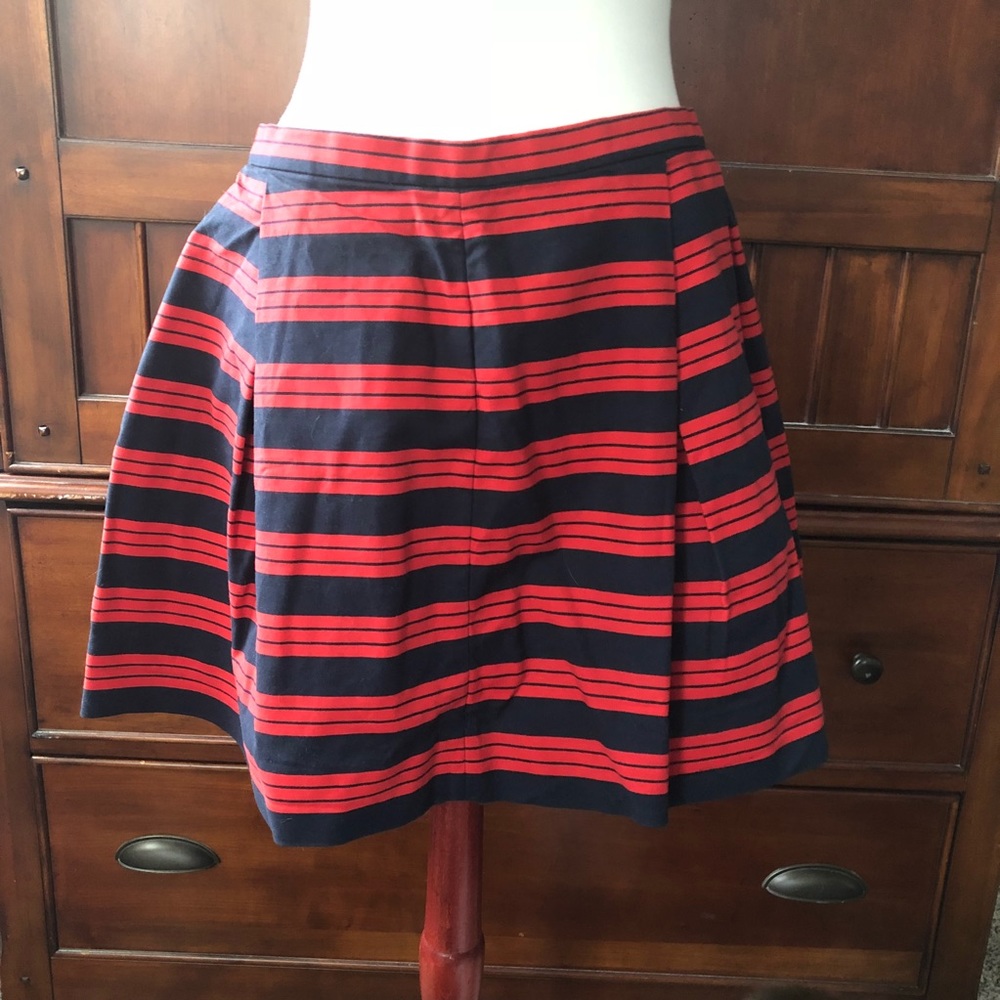 GAP pleated skirt
